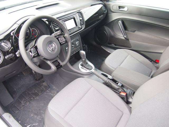 2017 Volkswagen Beetle S